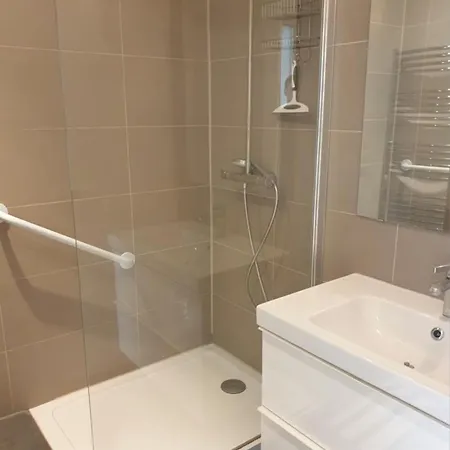 Flexliving - - Voltaire * París