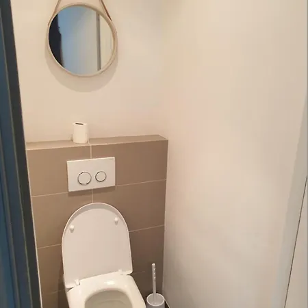 Flexliving - - Voltaire * París